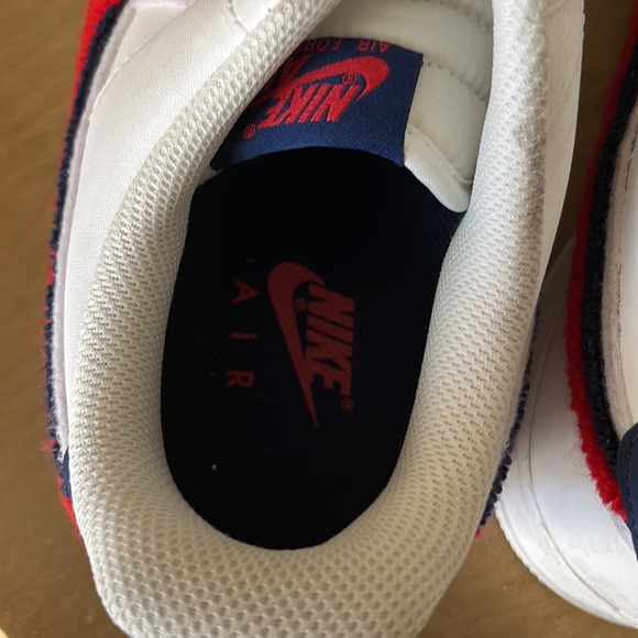 Nike Red & White Air forces - Picture 4 of 6